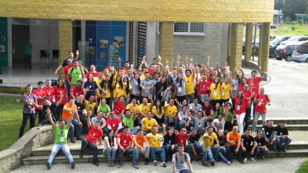 Fotografía de los Asistentes al StartApps Academic de la Universidad Tecnológica de Pereira. 